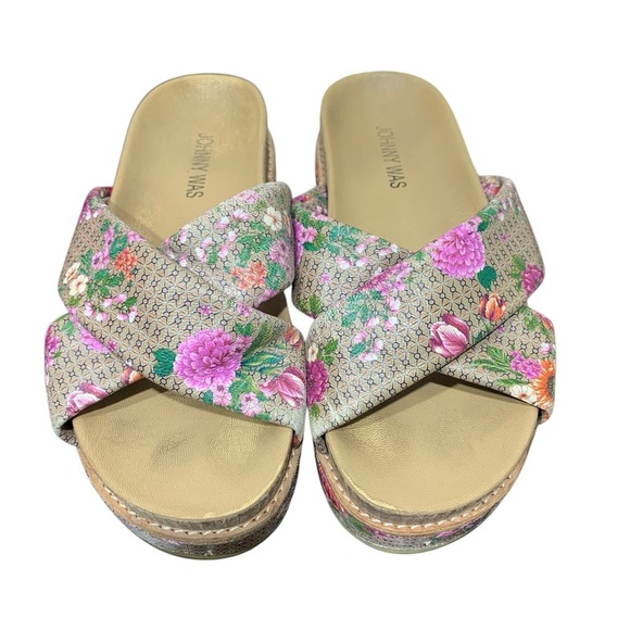 Johnny Was Tan and Purple Sandals SZ 6 - Picture 2 of 8